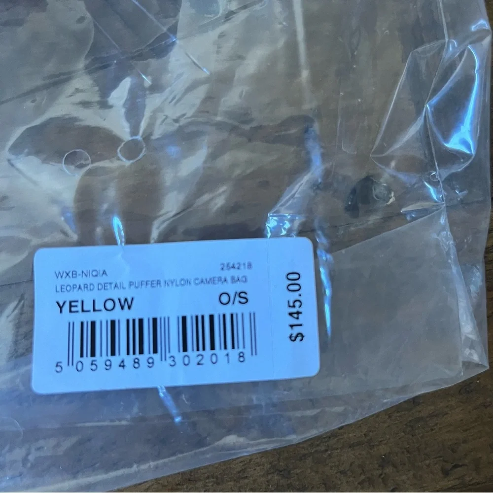 Ted Baker Leopard Detail Puffer Belt Bag + Camera Phone Pouch - Picture 6 of 6